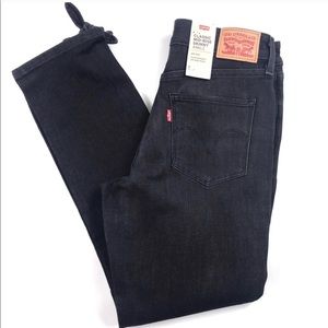 Levi’s skinny ankle knot hem jeans size 8